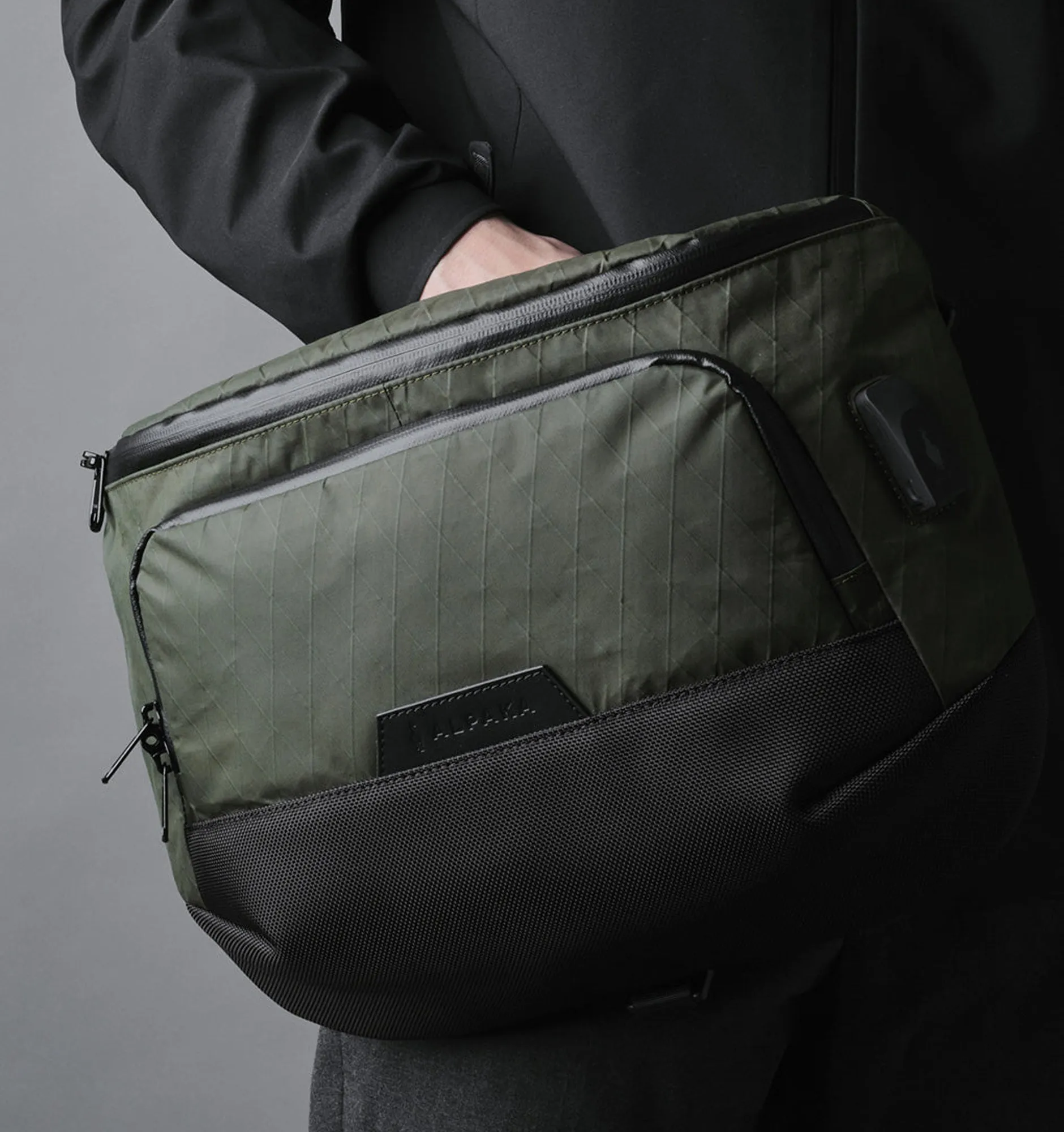 Alpaka Bravo Sling Max V2 X-Pac
