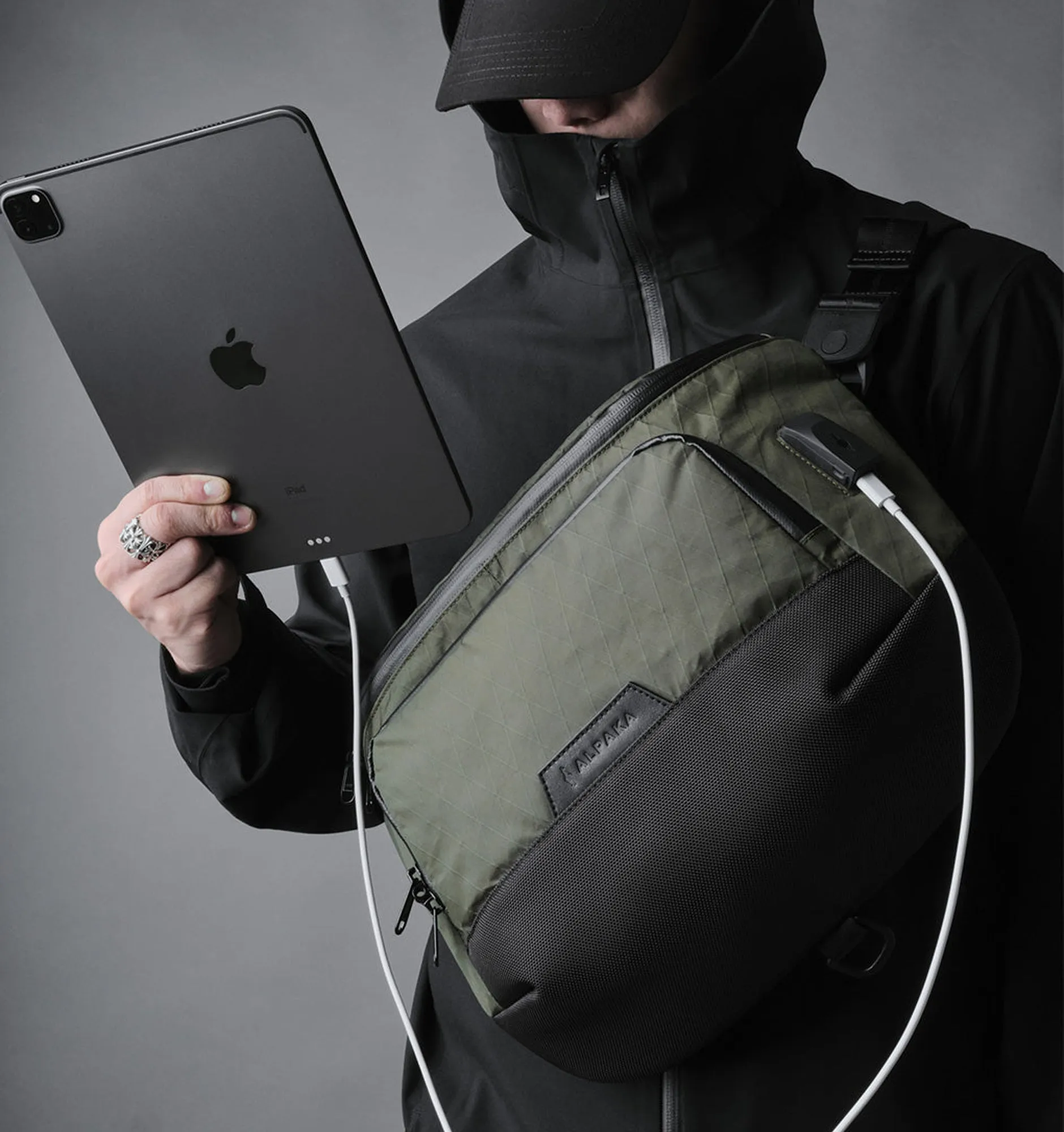 Alpaka Bravo Sling Max V2 X-Pac