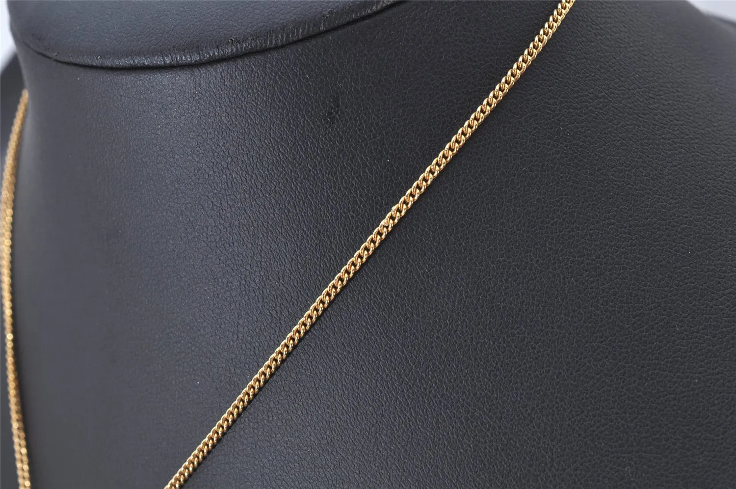 Auth Christian Dior Gold Tone Rhinestone Chain Pendant Necklace CD Box 4251K