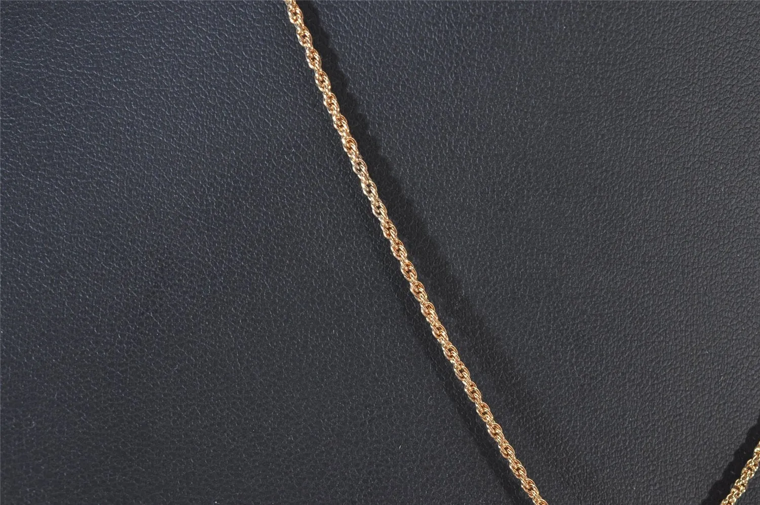 Auth Christian Dior Gold Tone Rhinestone Chain Pendant Necklace CD Box 8139I