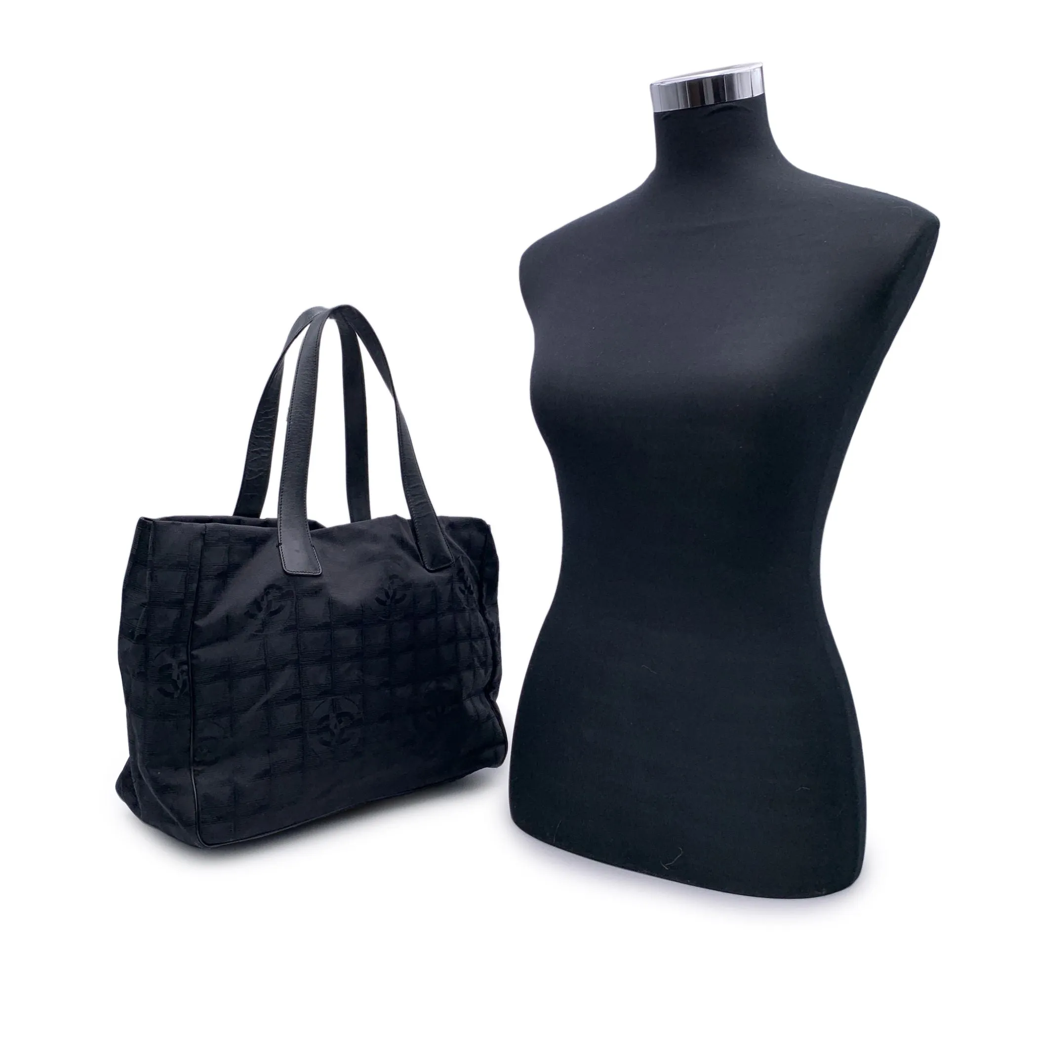 Chanel 2000s Black Nylon New Travel Line Shoulder Tote Bag