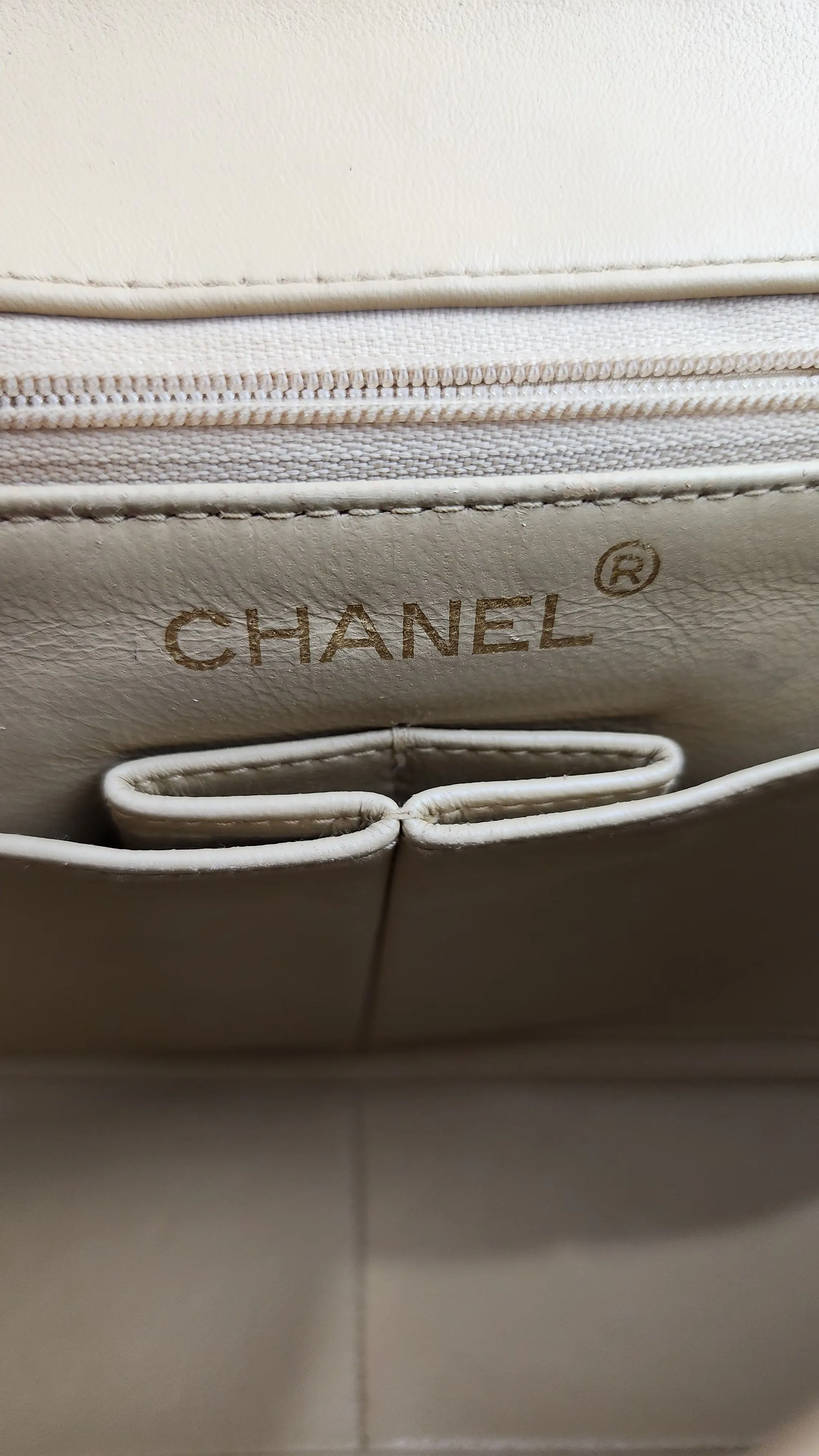 Chanel Vintage Matelasse Beige Lamb Skin Small Flap  - 818