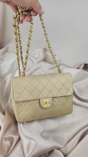 Chanel Vintage Matelasse Beige Lamb Skin Small Flap  - 818