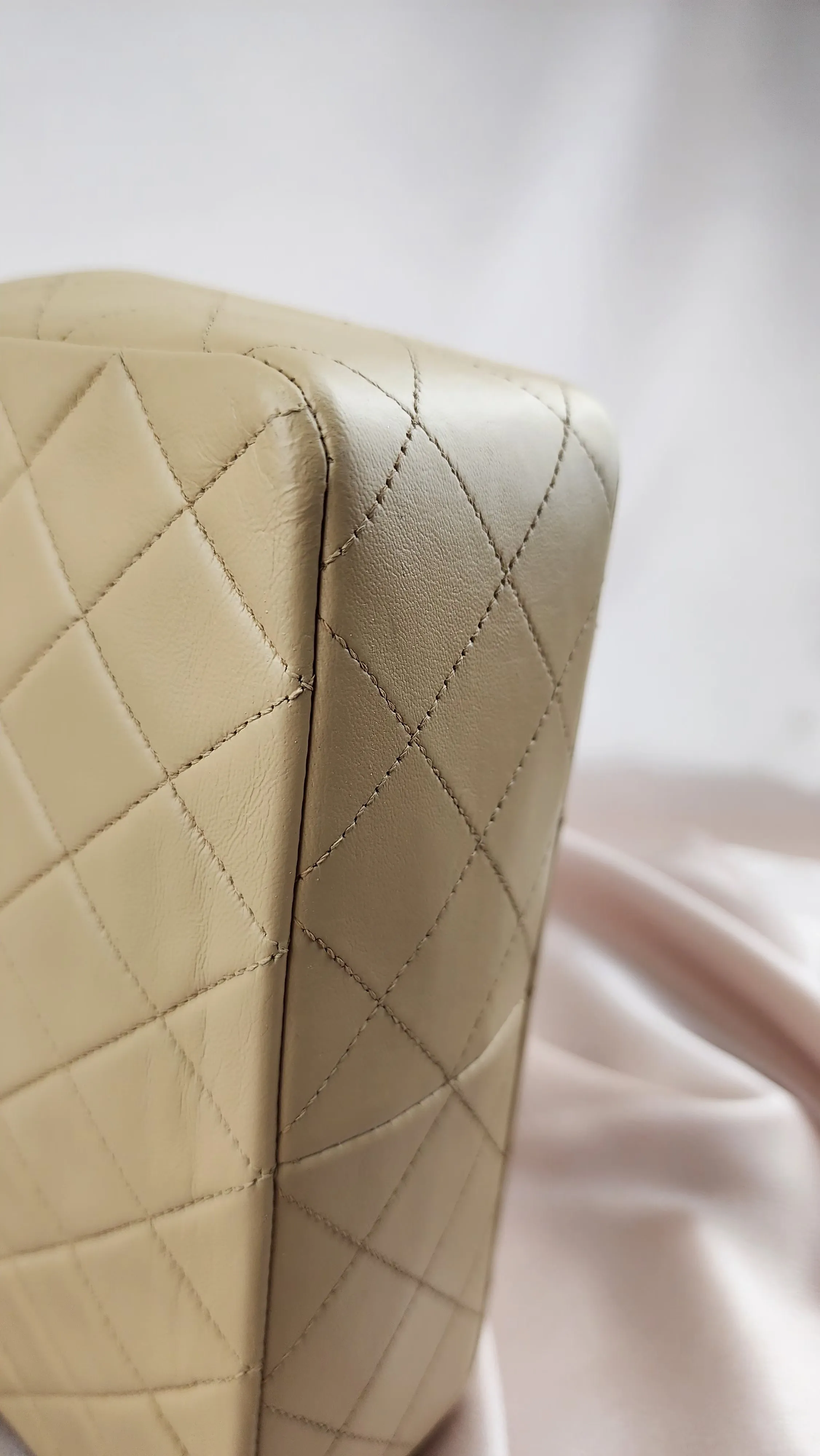 Chanel Vintage Matelasse Beige Lamb Skin Small Flap  - 818
