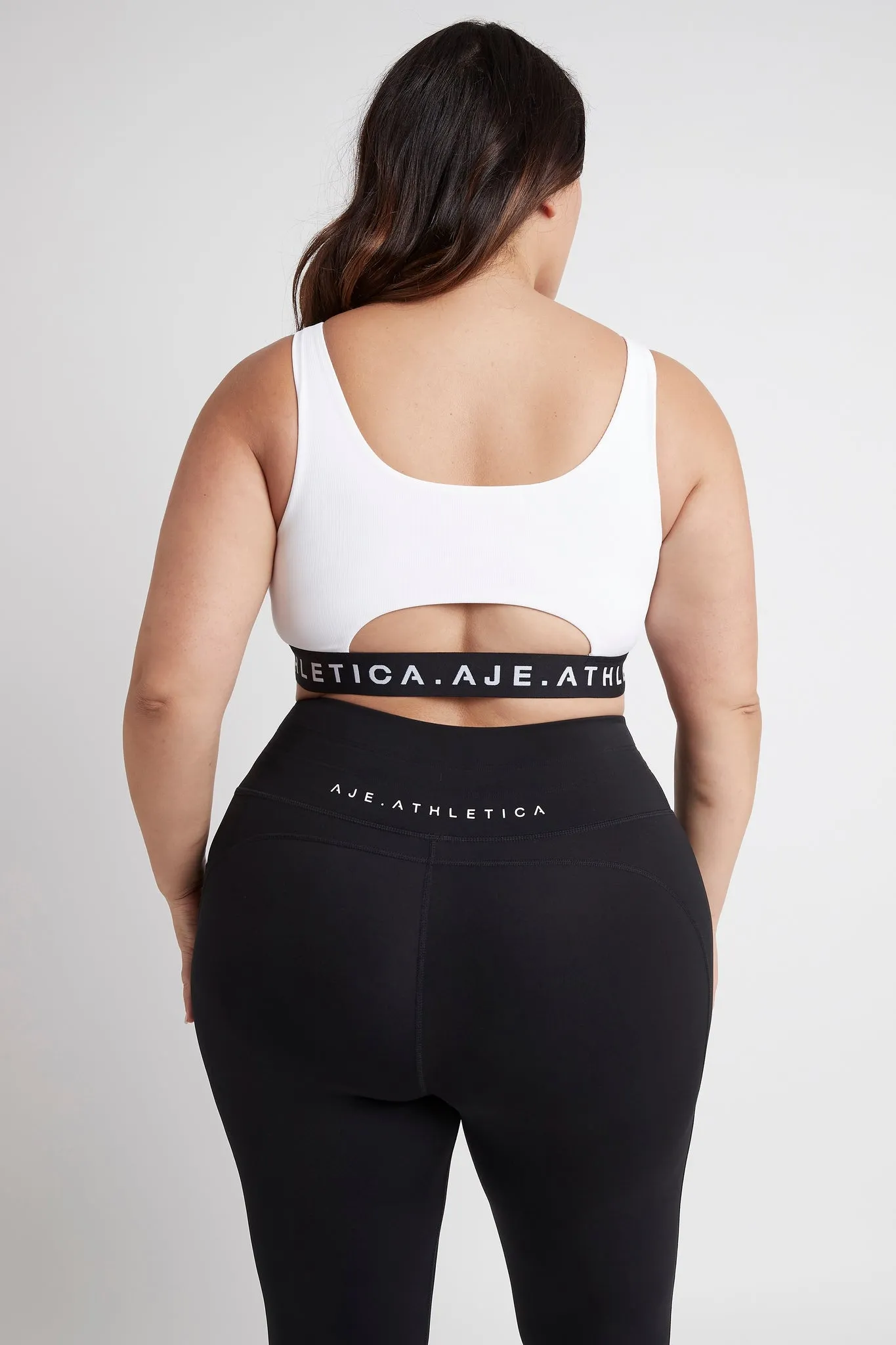 Essential Logotape Sports Bra 307