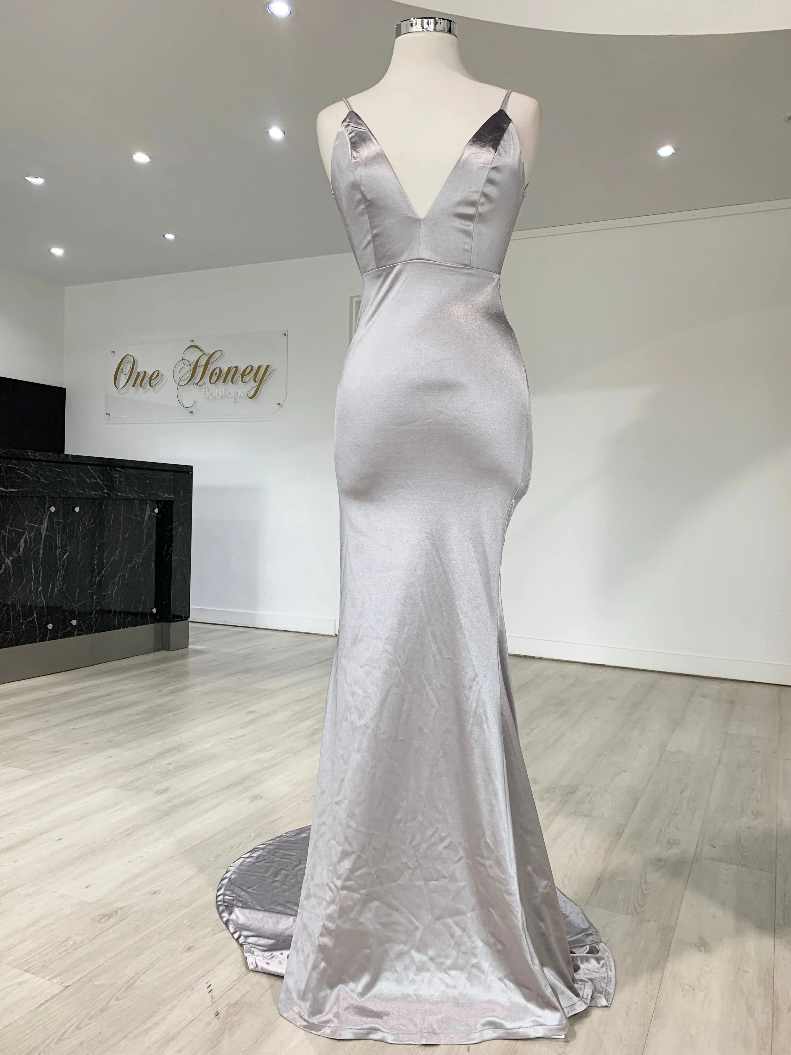 Honey Couture MILEE Low Back Mermaid Evening Gown Dress