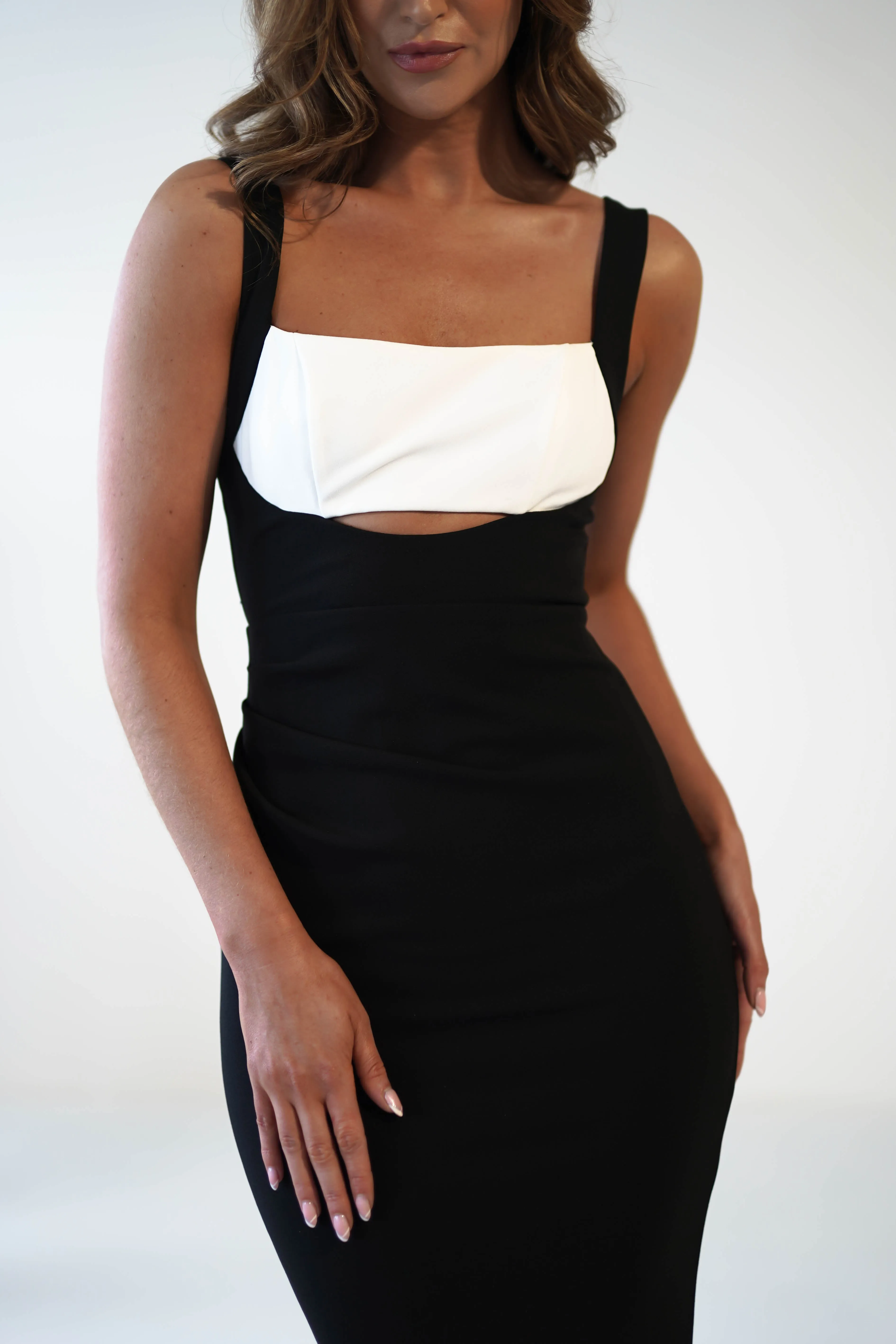 Marixa Bodycon Midi Dress | Black/White