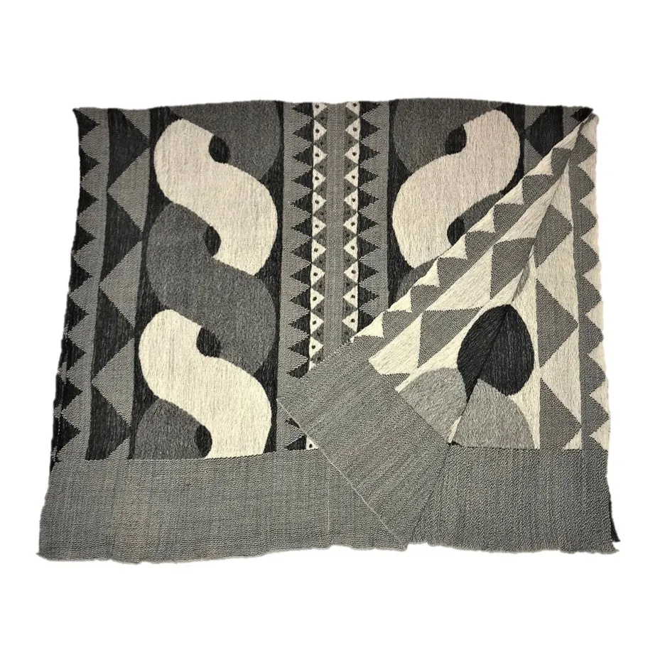 NUNO Shawl: "Rope" (Black/White)