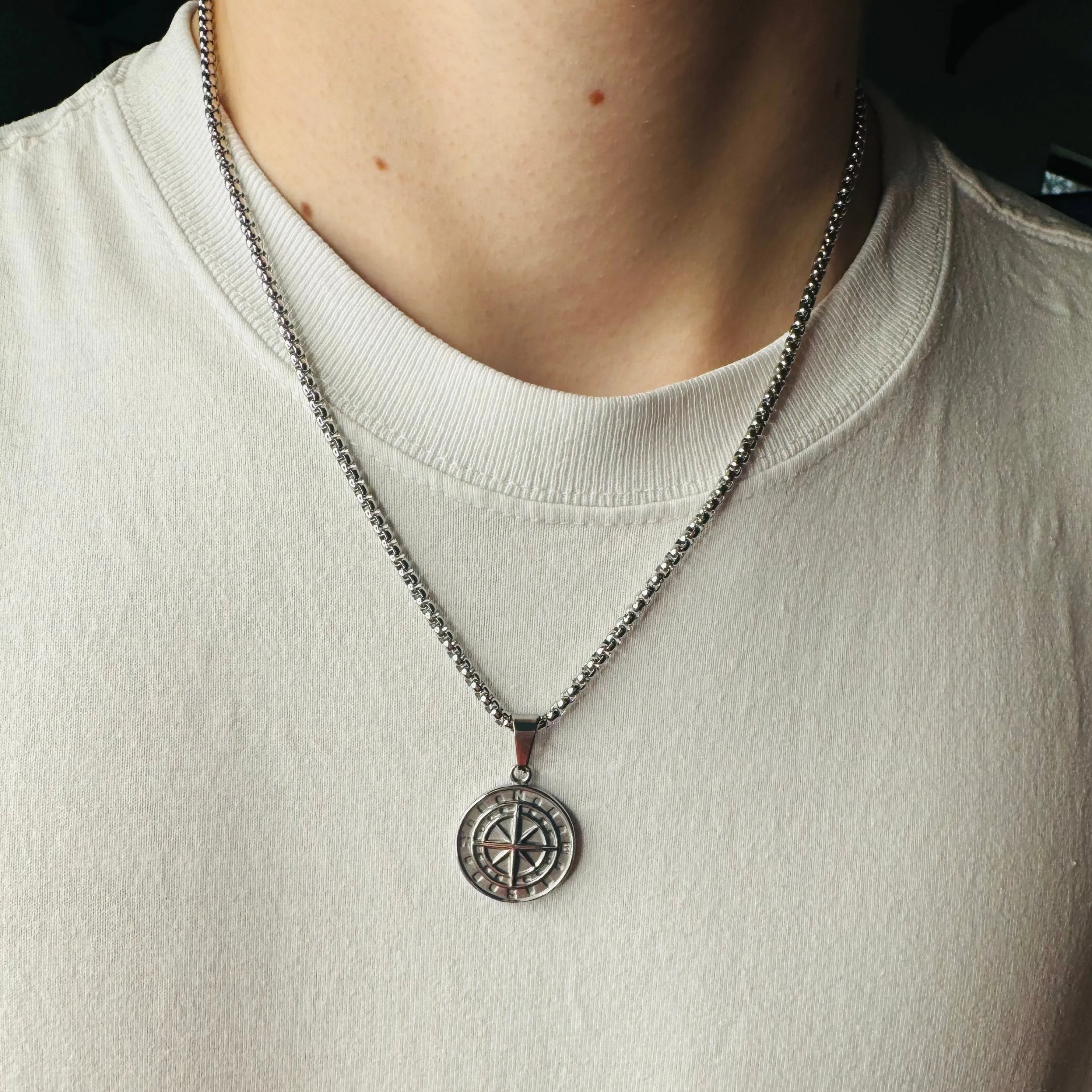 SECONDS SALE £10 Compass Necklace