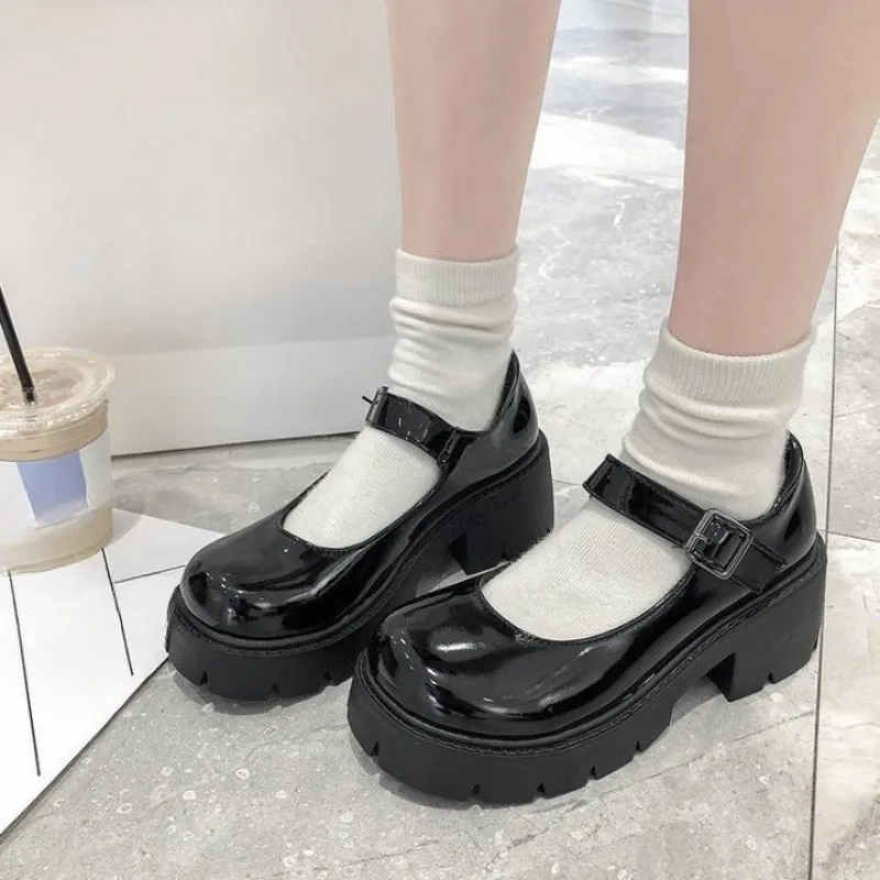 Vintage Girls High Heel Student Shoes